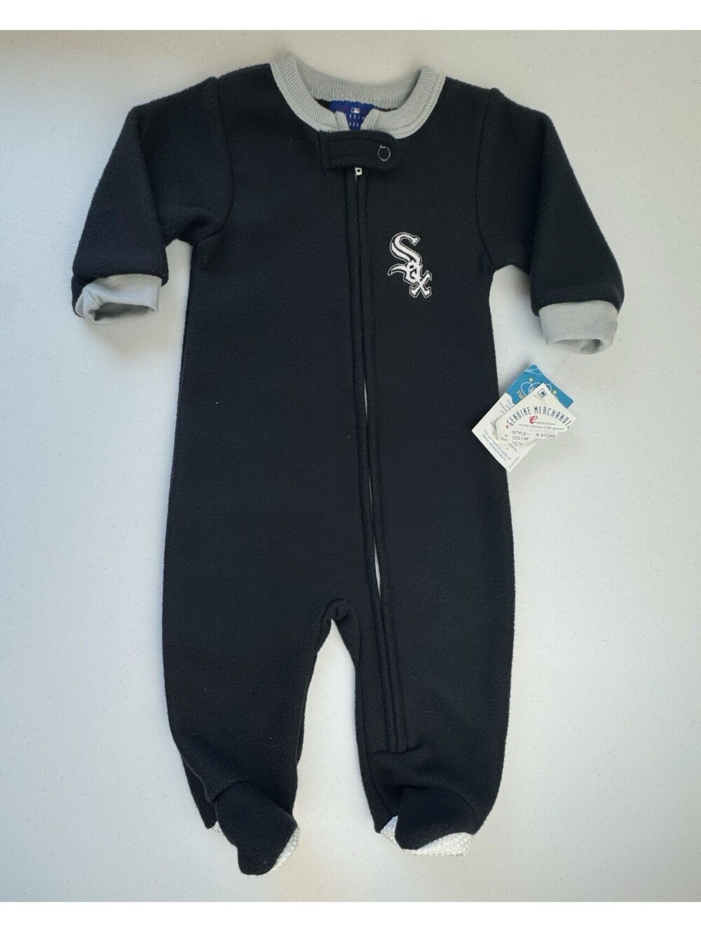NWT MLB Chicago White Sox Footed Pajama 0-3 months
